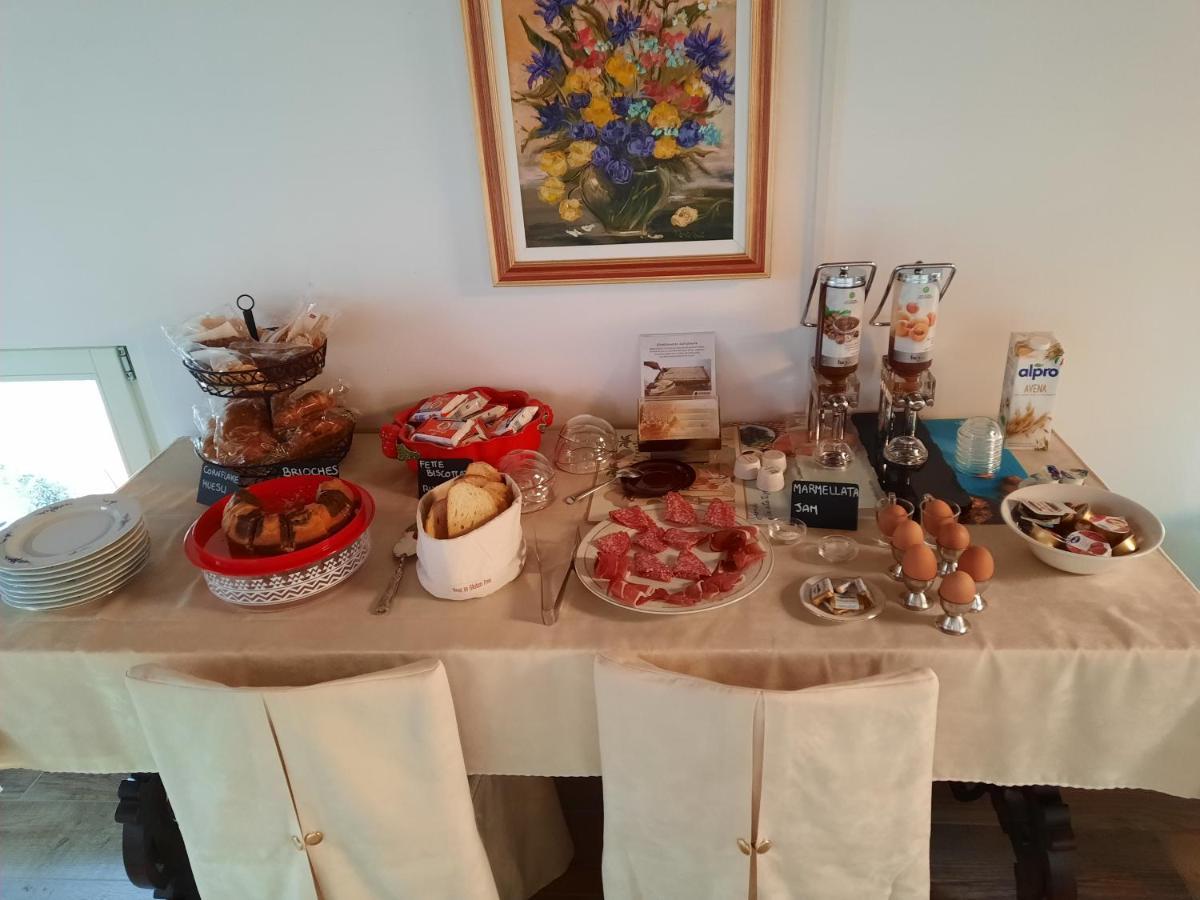 B&B Casa Santa Lucia Manerba del Garda Εξωτερικό φωτογραφία