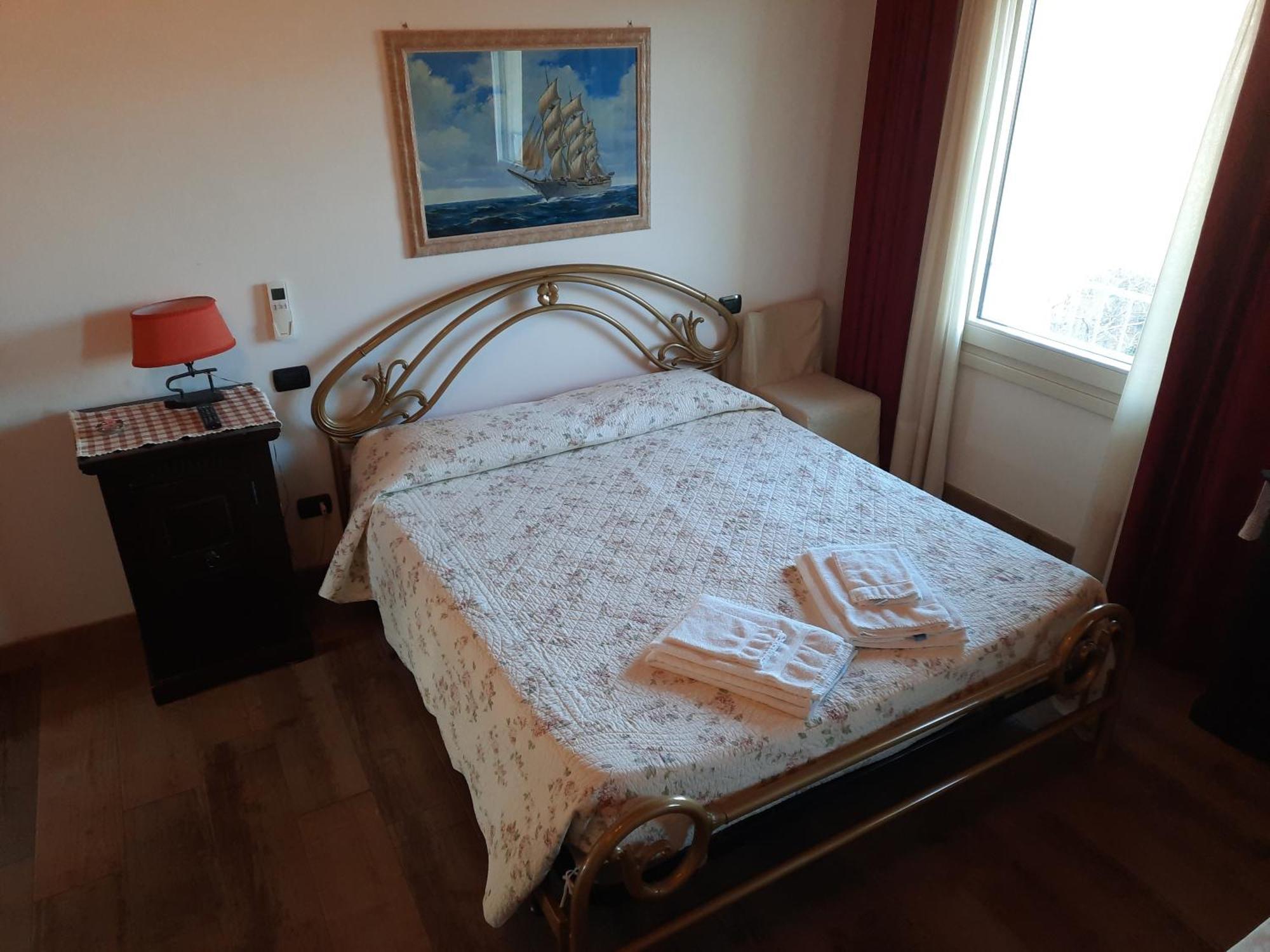 B&B Casa Santa Lucia Manerba del Garda Εξωτερικό φωτογραφία